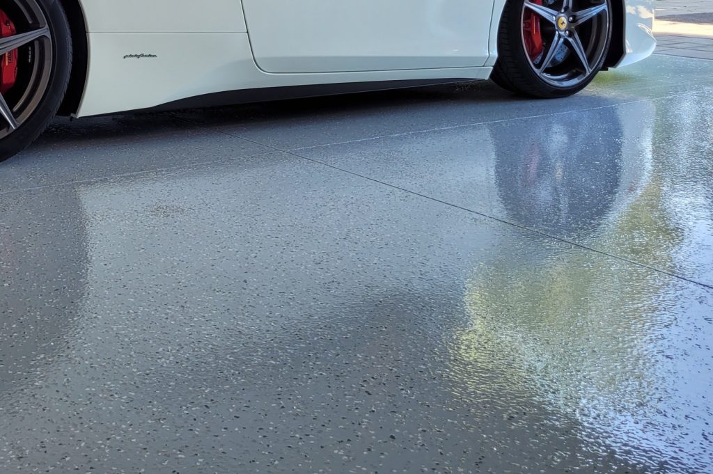 clean polyaspartic garage floor coating